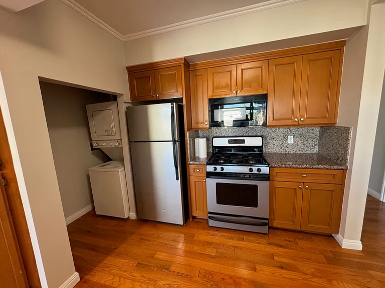 1466 S Bedford St #202 — Photo 6