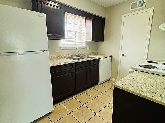 5th image of 881 Ridgewood Dr #103001026