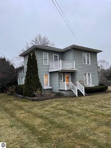 1203 E High St, Mount Pleasant, MI, 48858
