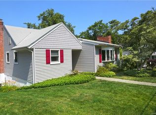 6 High St, Mount Kisco, NY 10549