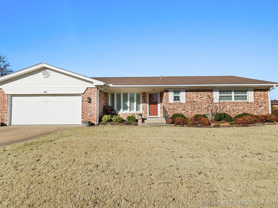 1st image of 1807 Crestview Dr