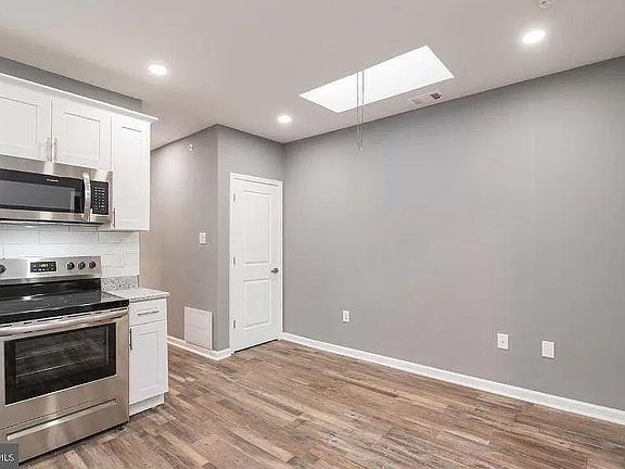 2nd image of 207 S 49th St #D