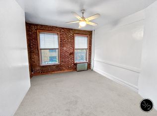 307 E 76th St #3F, New York, NY 10021