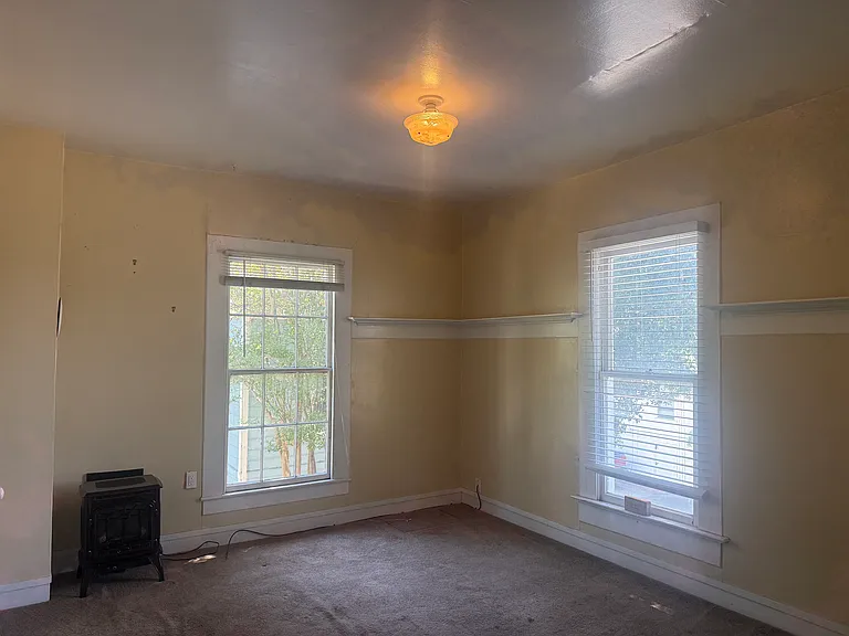 1240 Randolph St #B — Photo 9