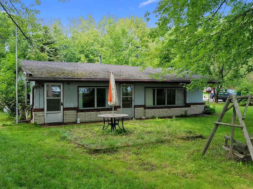 1896 Cottage Rd, Little Suamico, WI 54141 Zillow