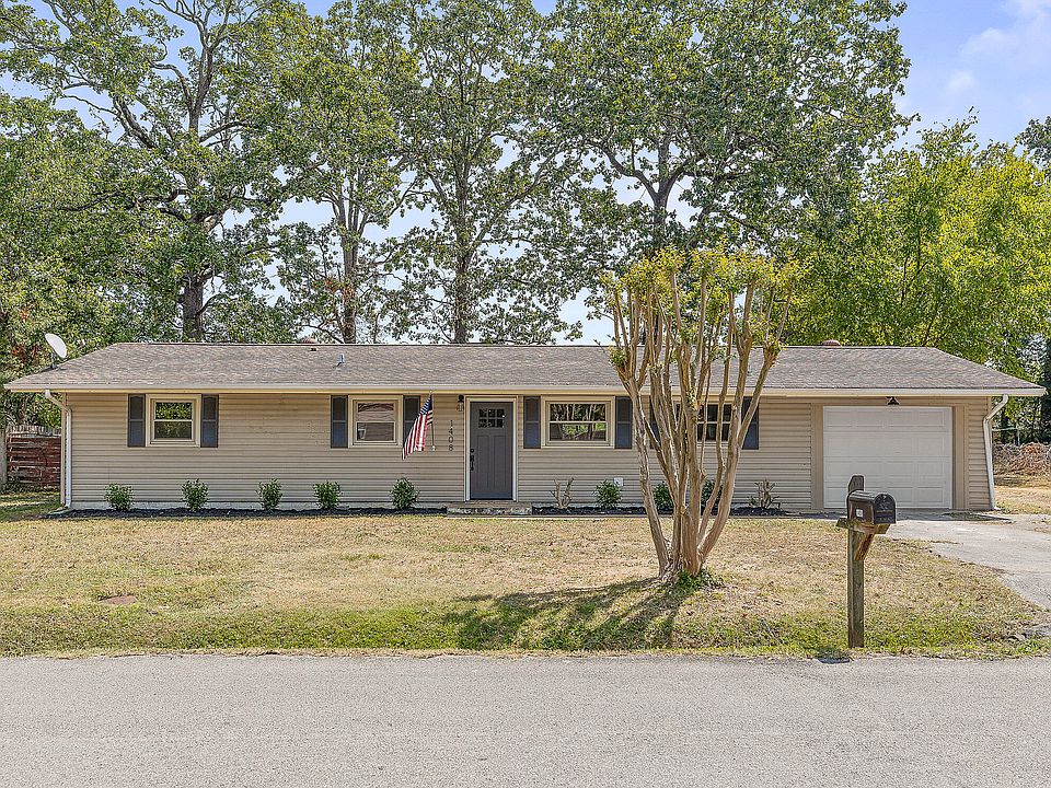 1st image of 1408 Dover Ln