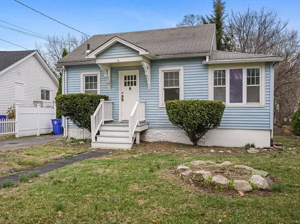 72 North Taylor Avenue, Norwalk, CT 06854