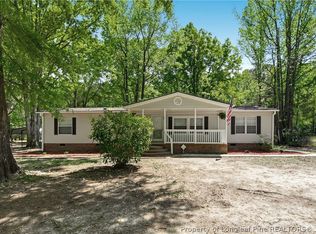 2162 Dobbin Holmes Rd, Eastover, NC 28312