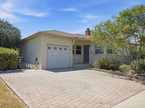 2nd image of 7439 Amestoy Ave