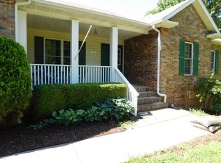 302 Crimson Oak Ct, Joplin, MO 64801