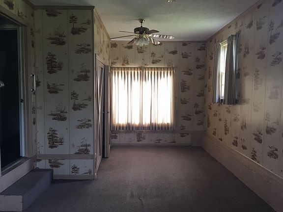 5th image of 113 Ernie Pyle St