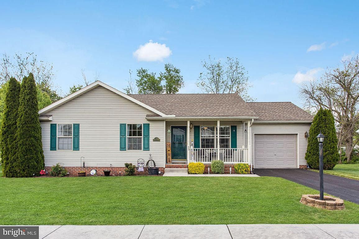 13 Maria Dr, Mcsherrystown, PA 17344 Zillow