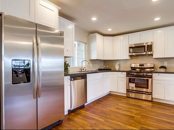 3rd image of 5327 Ogden St #1-C