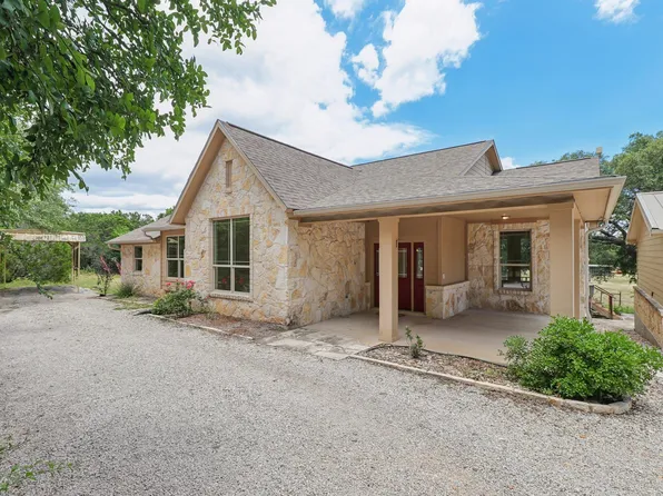 225 Shady Oaks Trl, Liberty Hill, TX 78642