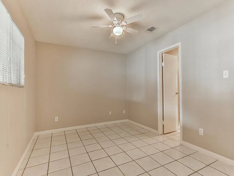 5145 Beaverhollow Dr — Photo 14