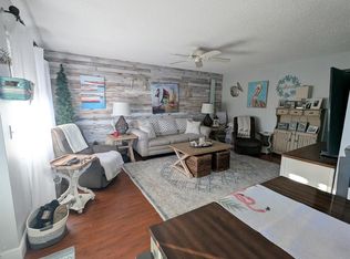 172 Berkshire E #H, West Palm Beach, FL 33417