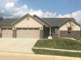 717 Lost Canyon Blvd, Wentzville, MO 63385