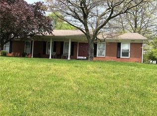 507 N High St, Jamestown, IN 46147