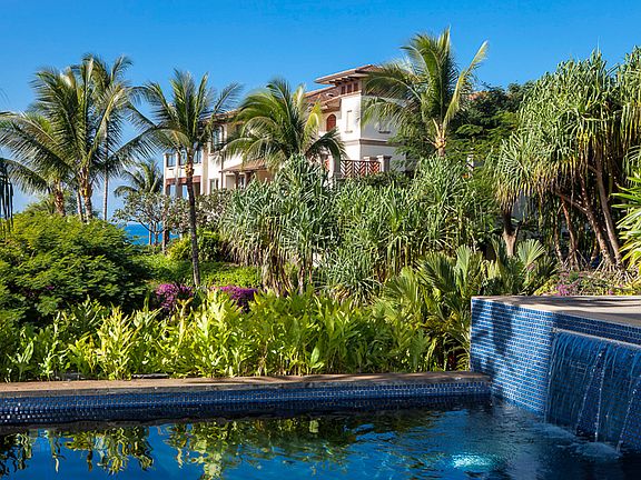 2nd image of 3800 Wailea Alanui Dr APT F101