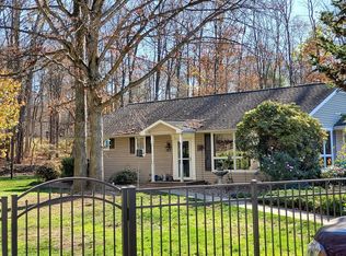 822 Hill Church Rd, Hummelstown, PA 17036