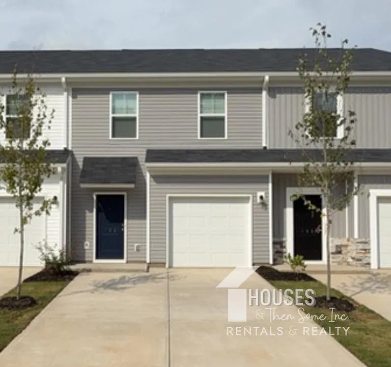 183 Randwick Ln