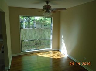 429 Green Acres Rd, Memphis, TN 38117