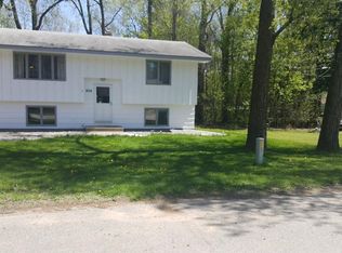 906 9th Ave N, Princeton, MN 55371