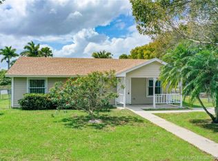 22658 SW 114th Pl, Miami, FL 33170