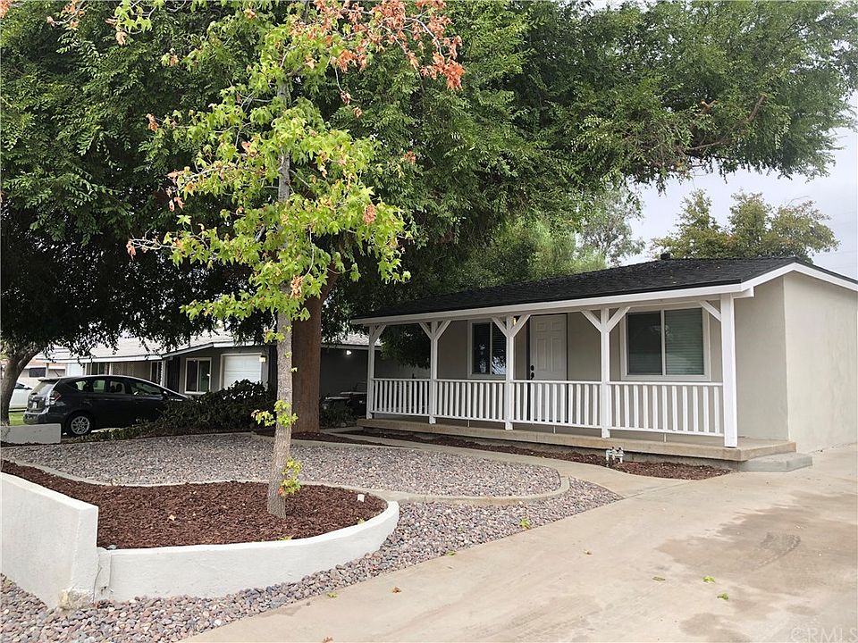1st image of 24266 Groven Ln #En