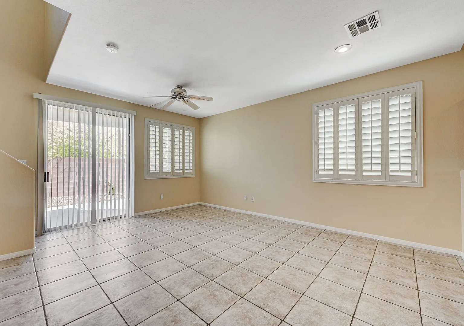 Stratford Court Summerlin Villa — Photo 2