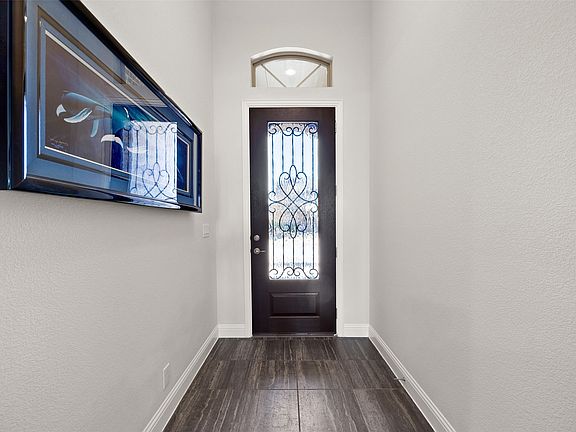 2nd image of 4500 Mimosa Dr