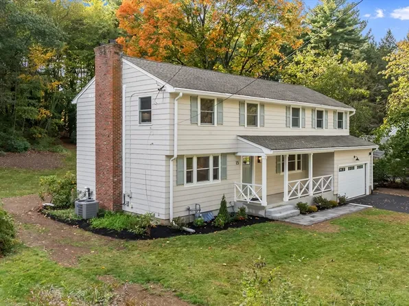 15 Rolling Ln, Wayland, MA 01778