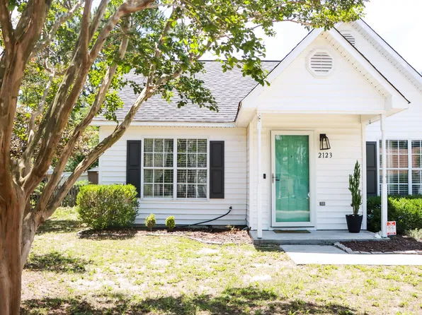 2123 Winter Moss Ln, Wilmington, NC 28411