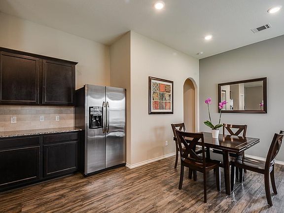 5th image of 10923 Capstone Dr