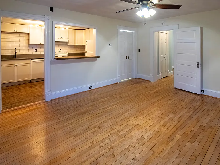 1402 Lafayette Blvd #1 — Photo 21