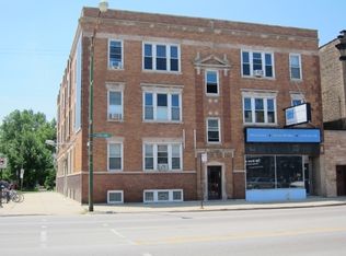 Lakeview 2BR! Near Brown Line & Whole Foods!, Chicago, IL 60657