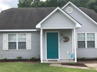 107 Old Oak Dr, Elizabeth City, NC 27909