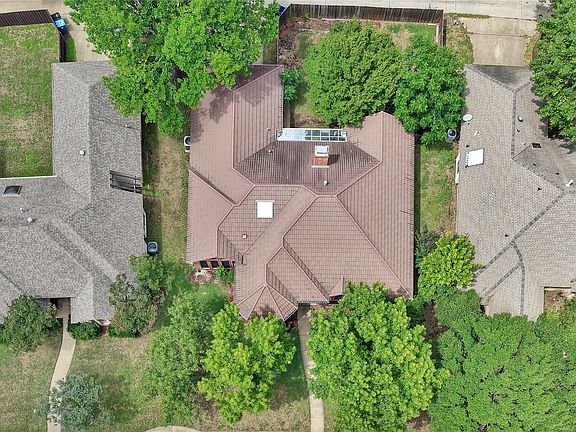 4th image of 1409 Nettleton Dr