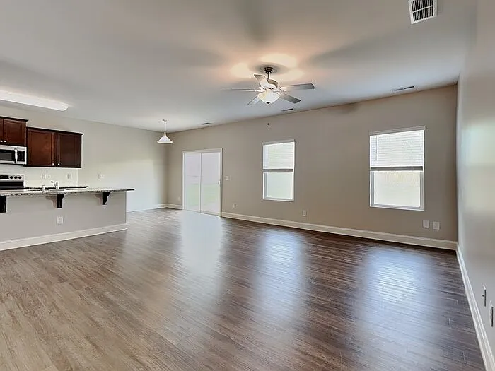 3813 Sapphire Ridge Ct — Photo 5