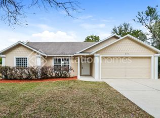 425 E New Hampshire Ave, Deland, FL 32724