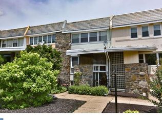 2707 W Country Club Rd, Philadelphia, PA 19131