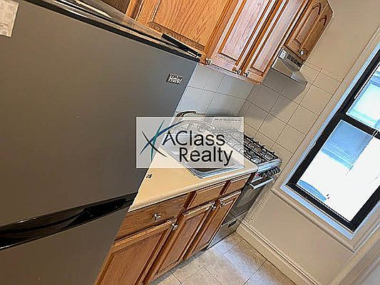 1st image of 33-14 Ditmars Blvd #C13