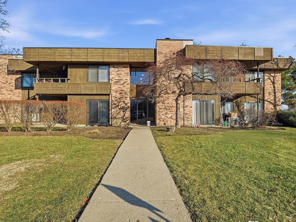 1st image of 1365 N Sterling Ave #214D