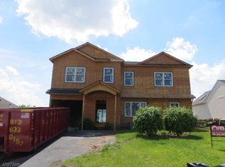 15-11 Everett Ter, Fair Lawn, NJ 07410