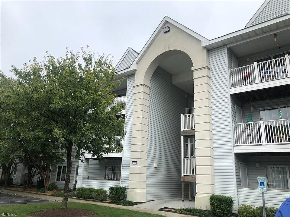 1st image of 916 Charnell Dr APT 100