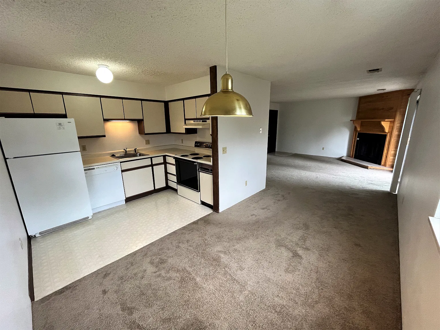 2 bed, 838 sqft, $2,995 — Photo 4