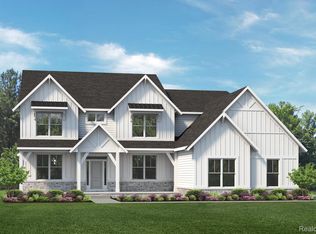 25866 Hickory Creek Ln S, New Hudson, MI 48165