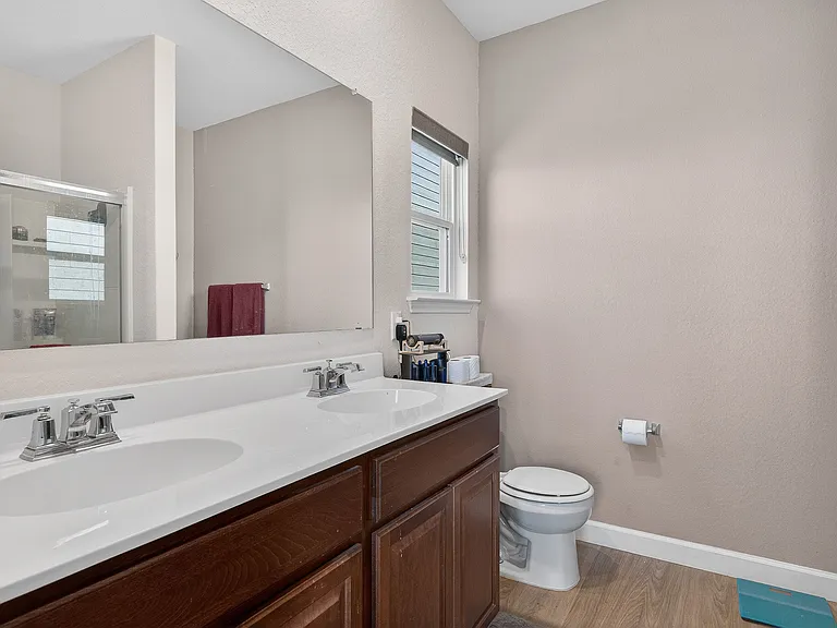 7001 Lions Park — Photo 18