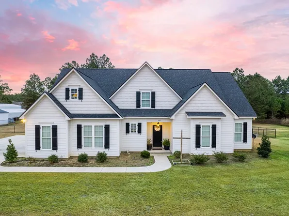 105 Canvasback Dr, Leesburg, GA 31763