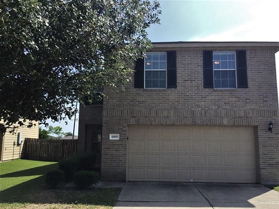 1st image of 6919 Rosebud Hollow Ln